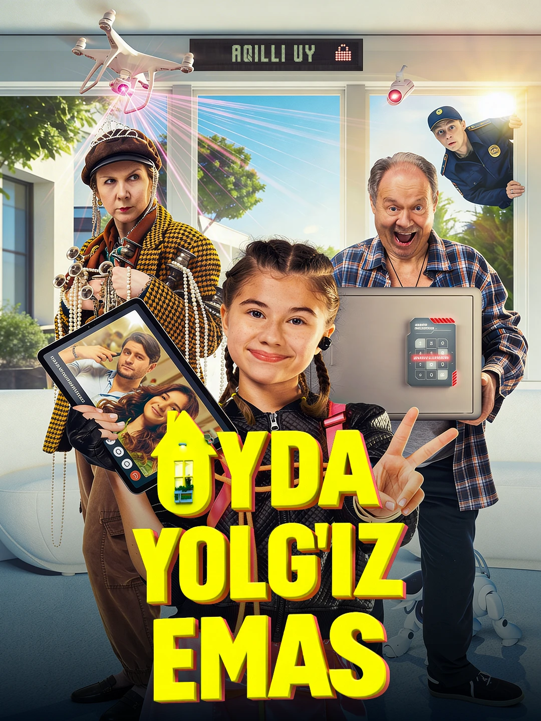 Uyda yolgiz emas poster
