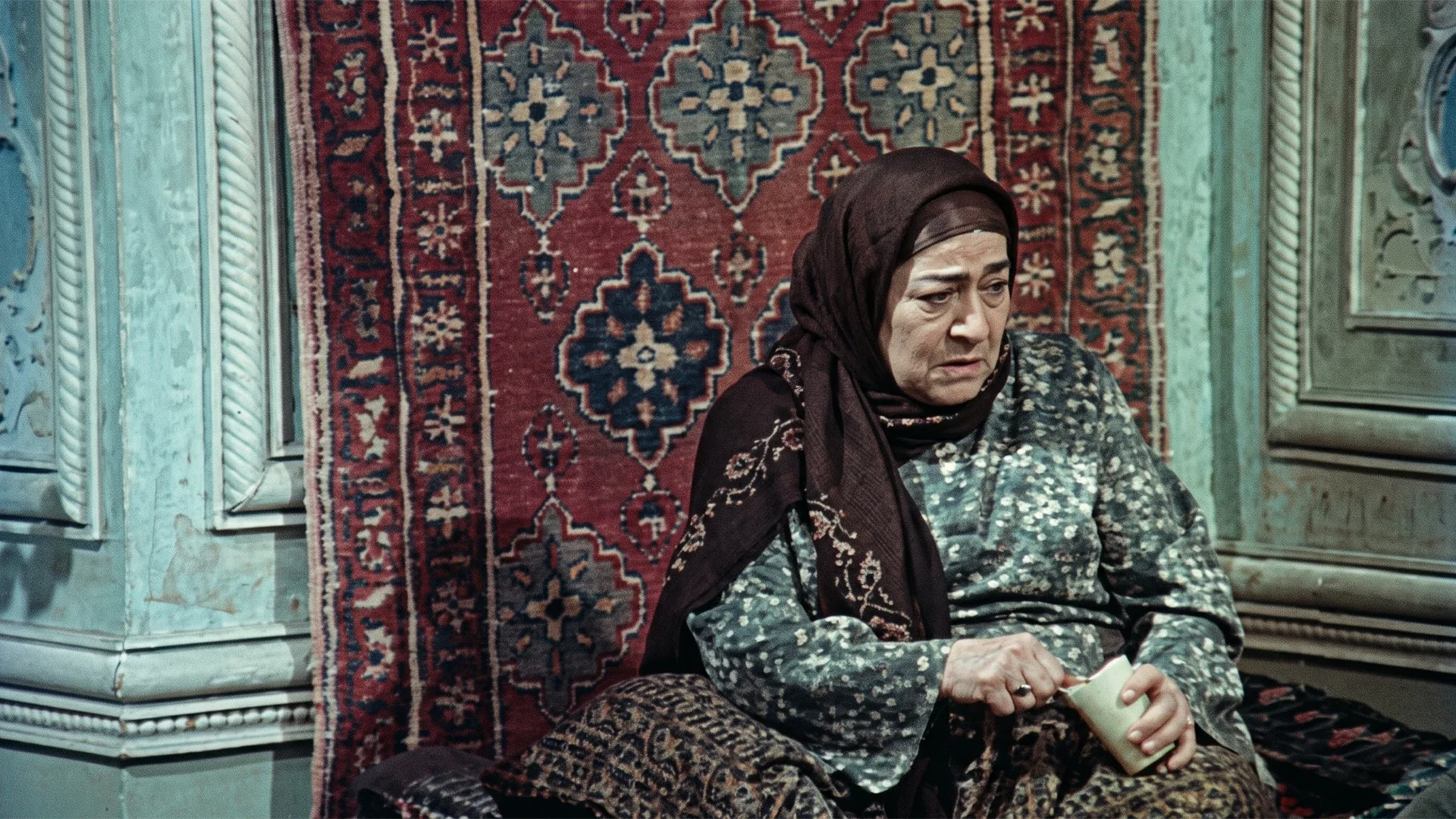 Qaynona